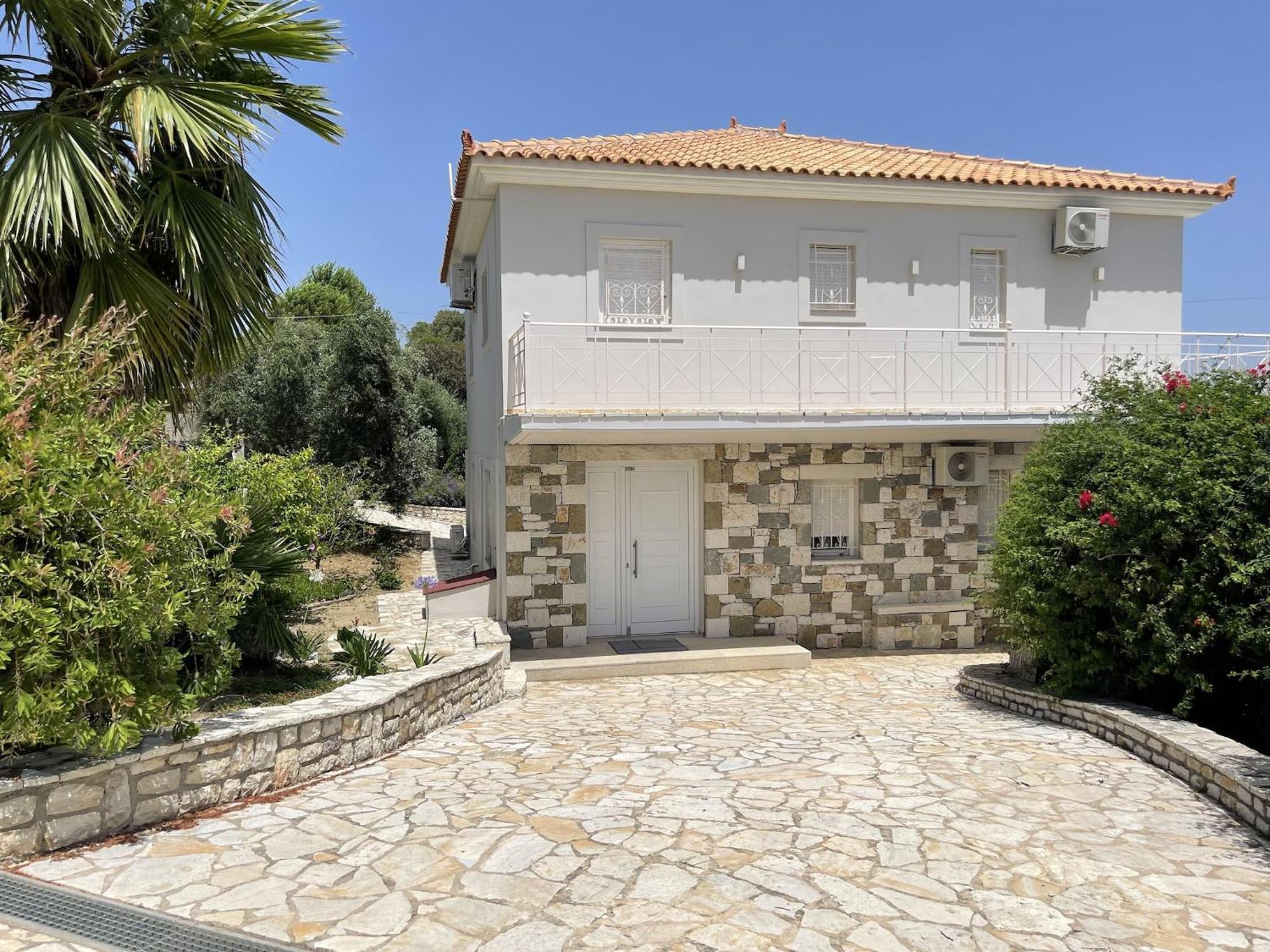 Luxurious Villa In Peloponnese With Swimming Pool Kamária Esterno foto
